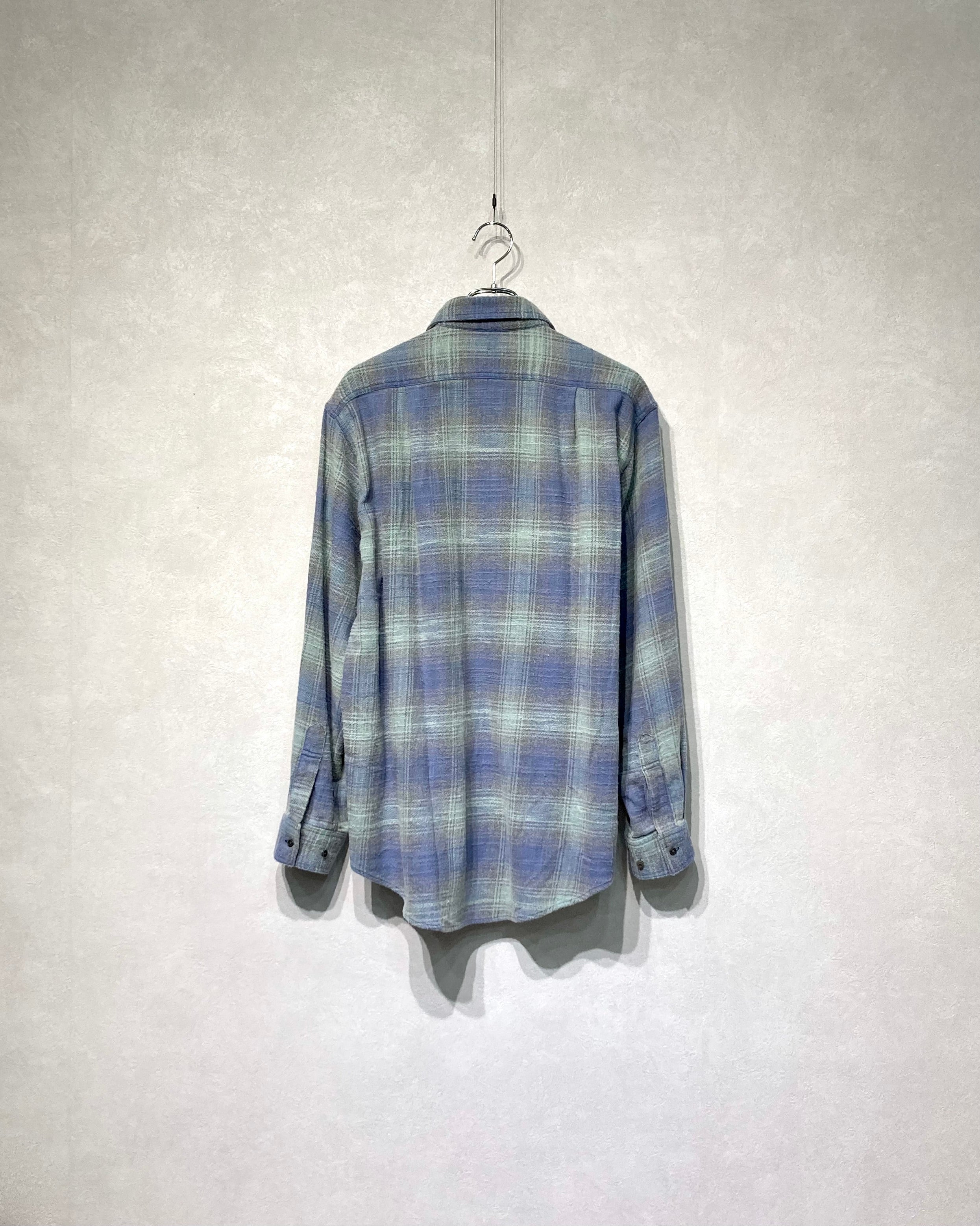 ISSUETHINGS / 25b/53d-c/2-04/Shirt - Green