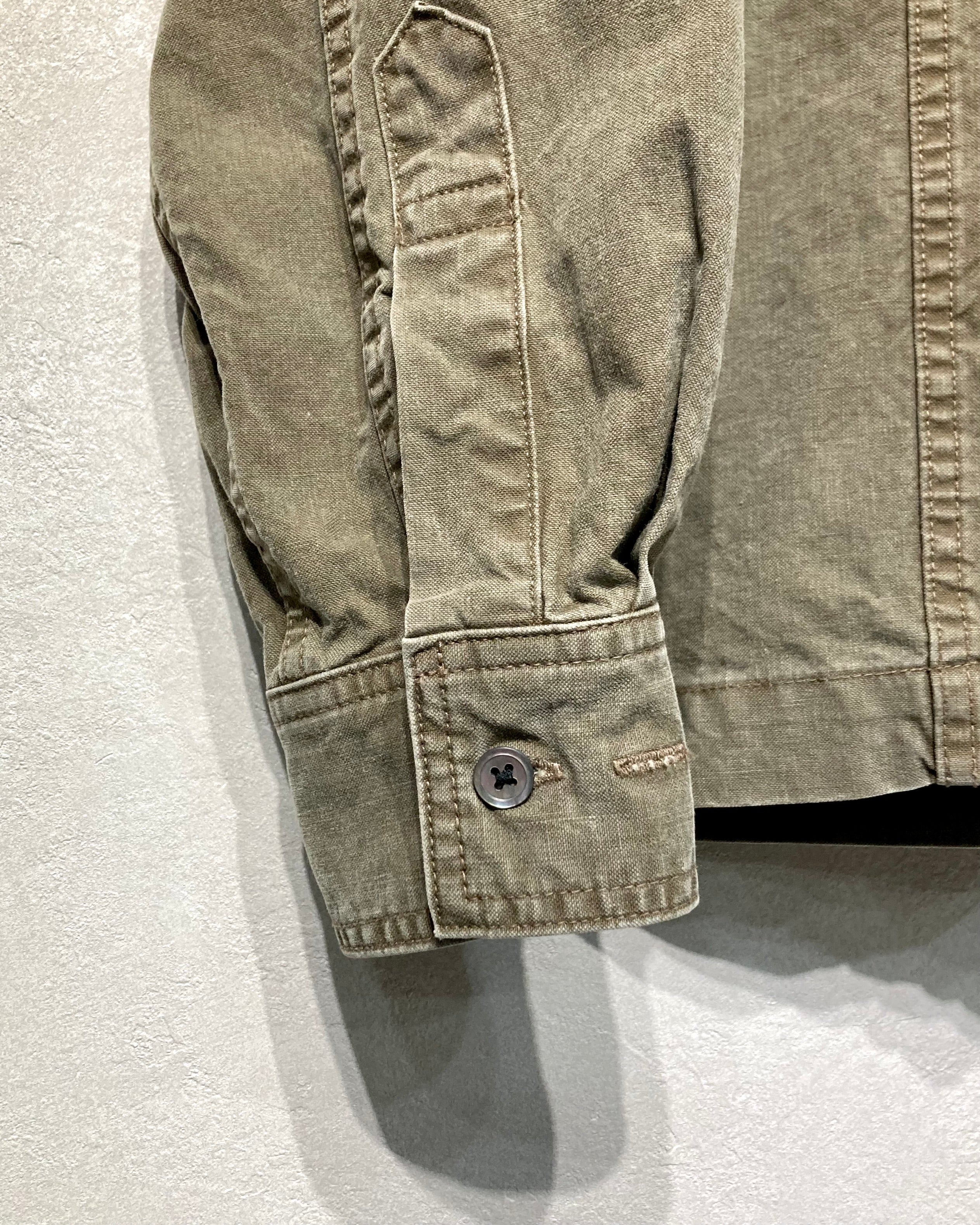 ISSUETHINGS / 25b/92-c-01/Shirt - Olive green