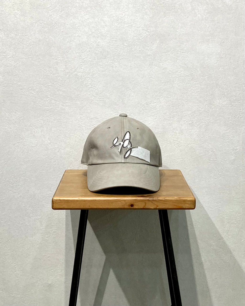 ABELIA EDOWARD GOUCHA / AEG CAP IRREVERSIBLE - Gray