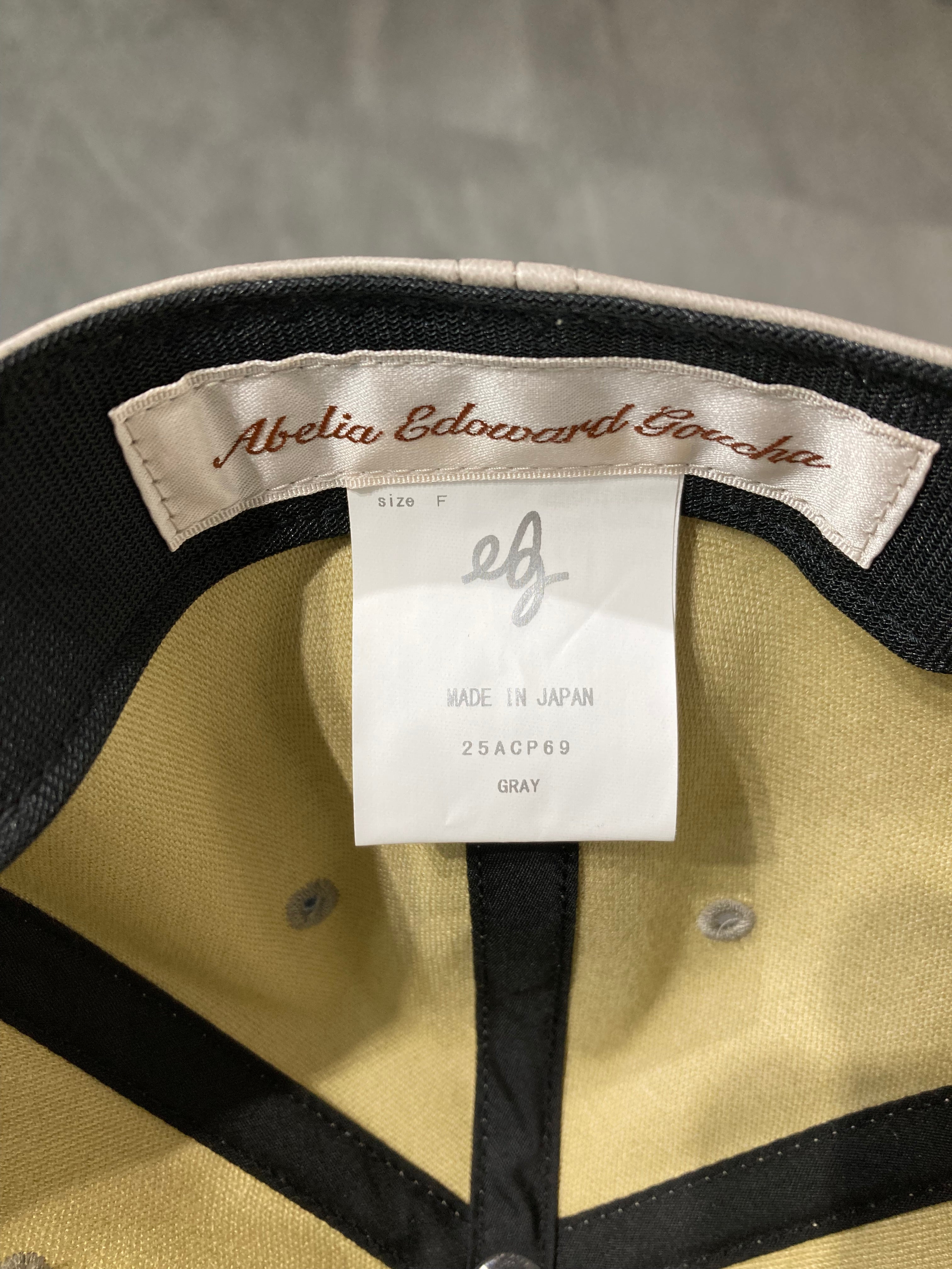 ABELIA EDOWARD GOUCHA / AEG CAP IRREVERSIBLE - Gray