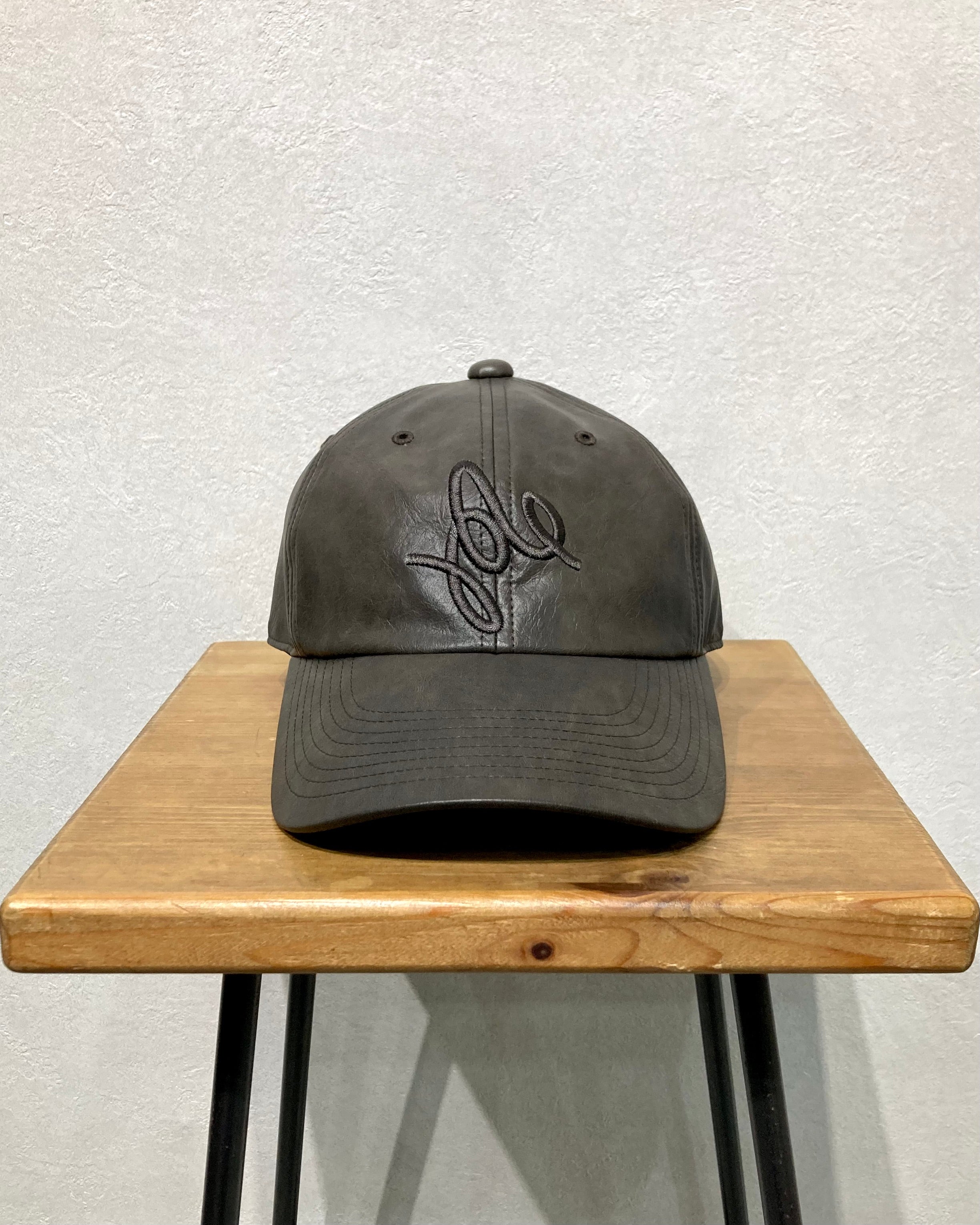 ABELIA EDOWARD GOUCHA / AEG CAP STRAIGHT - Charcoal