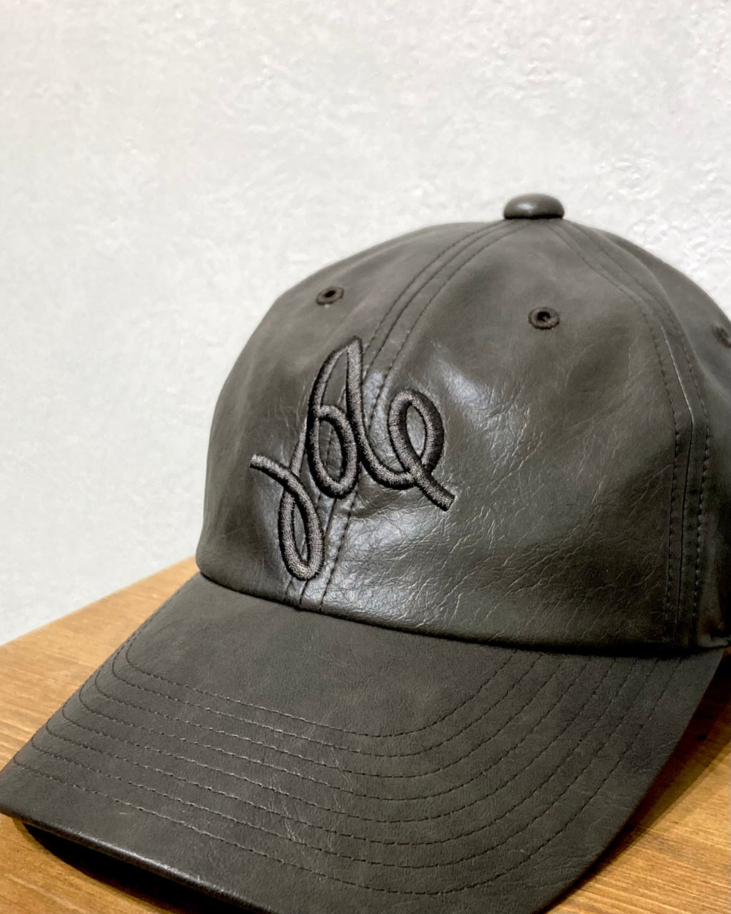 ABELIA EDOWARD GOUCHA / AEG CAP STRAIGHT - Charcoal