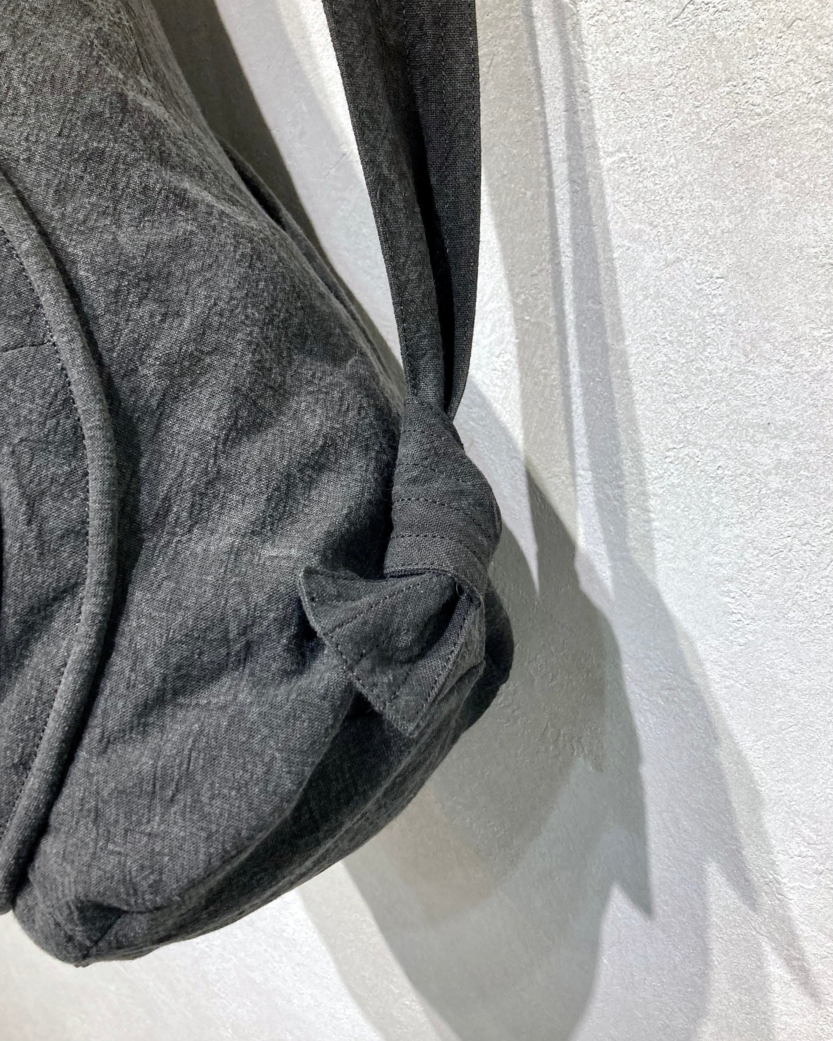 JIAN YE / TAO BAG - Charcoal