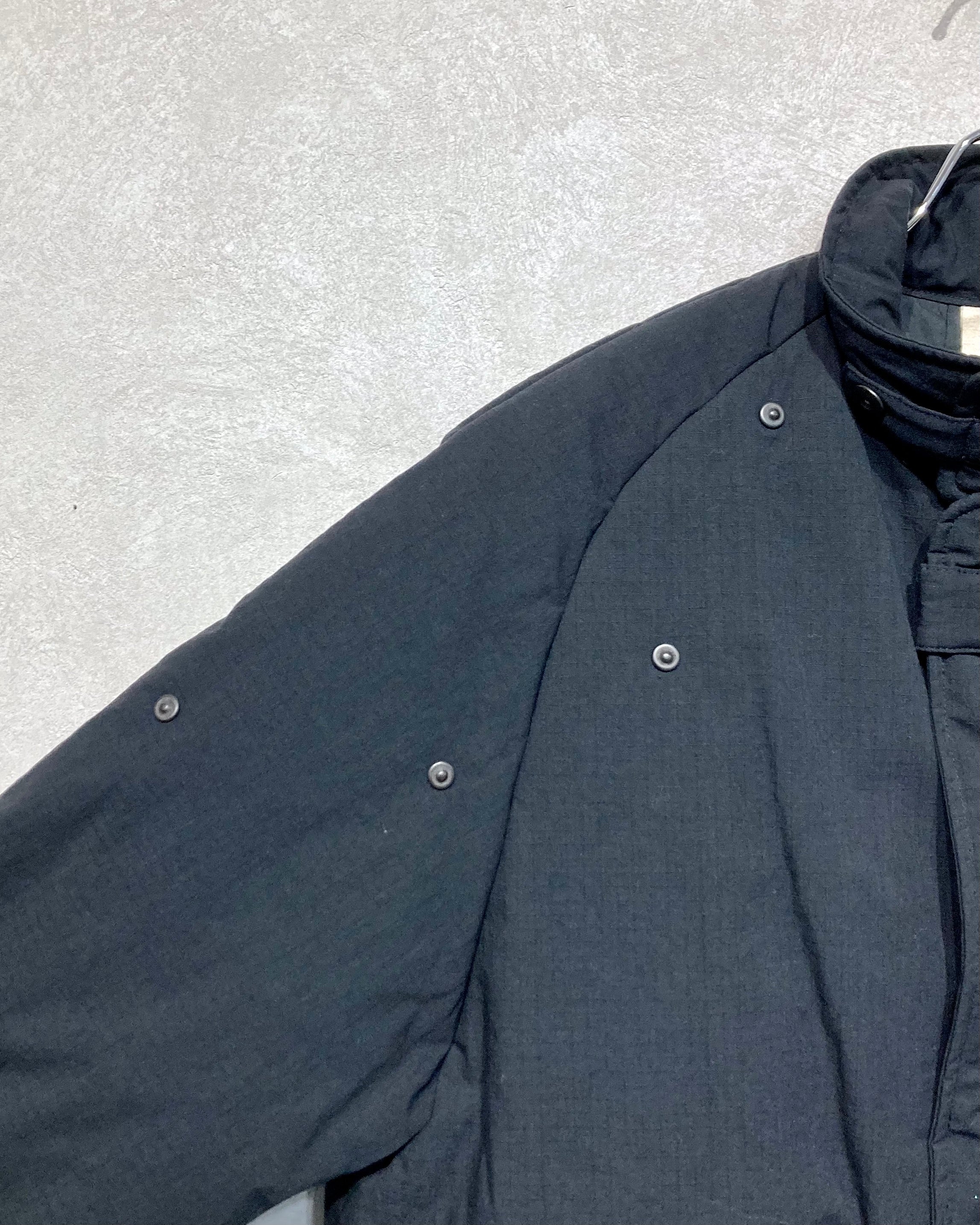 JIAN YE / 金棒 PUFFER - Black