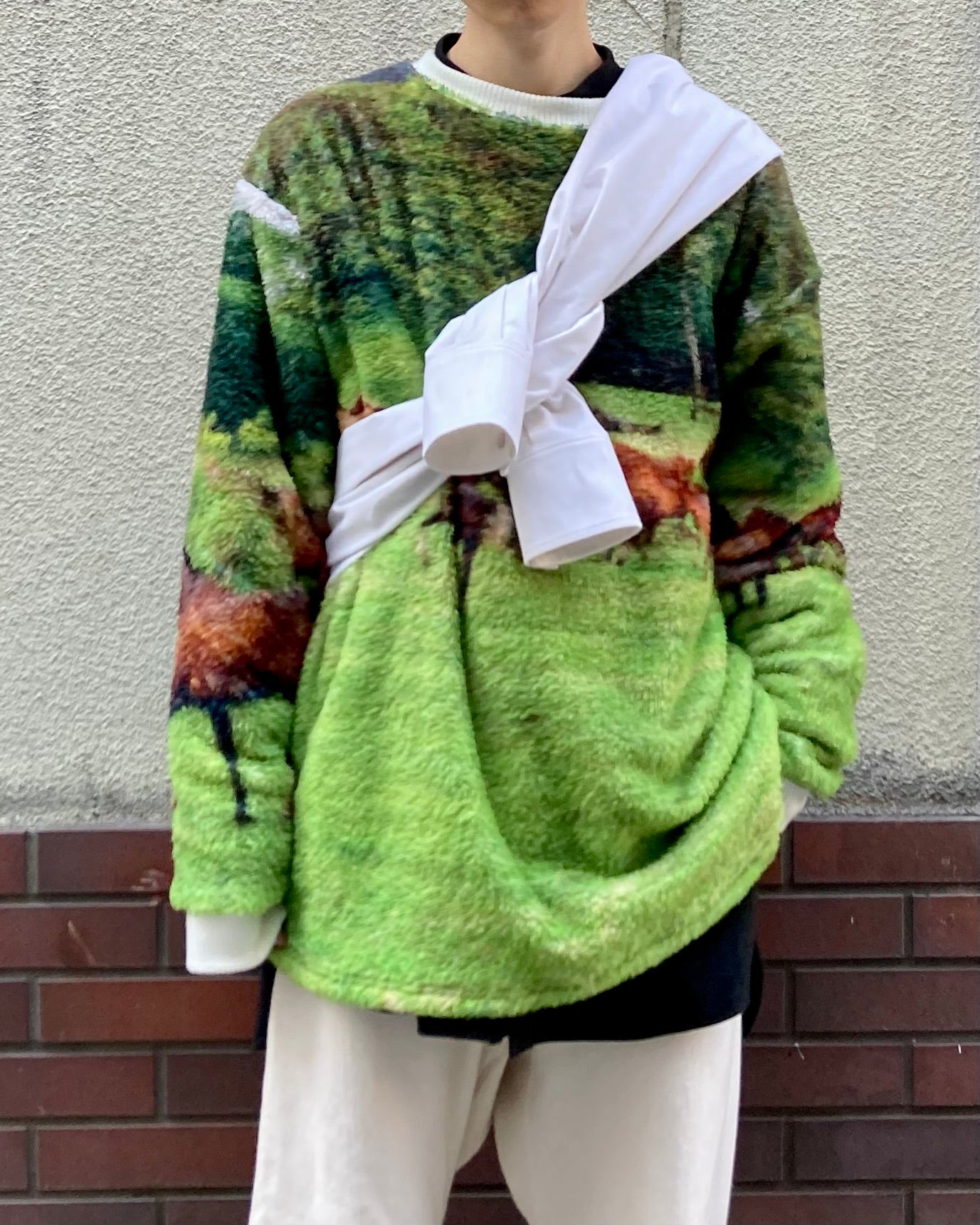 RANDY / SWEATING - White & horse