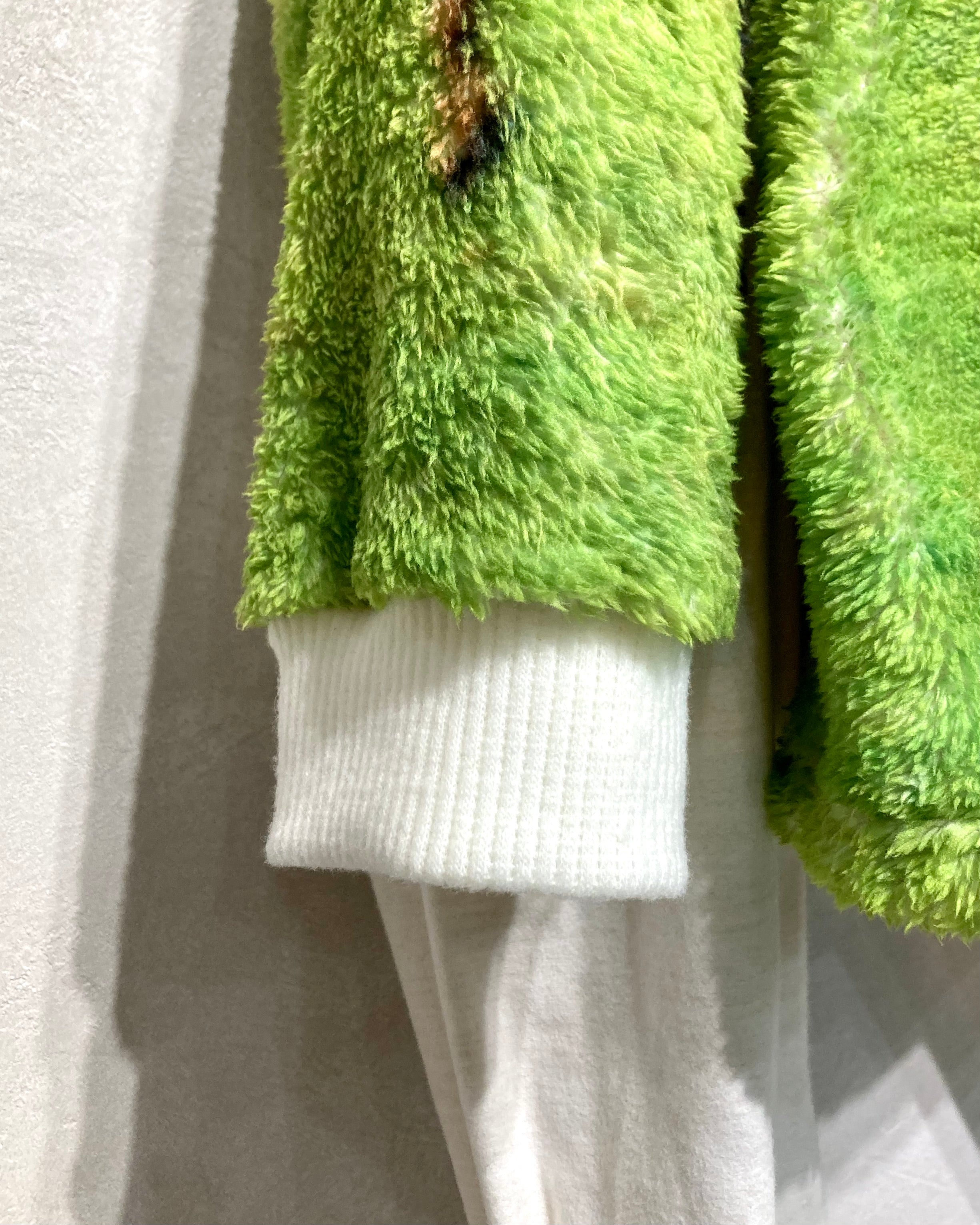 RANDY / SWEATING - White & horse