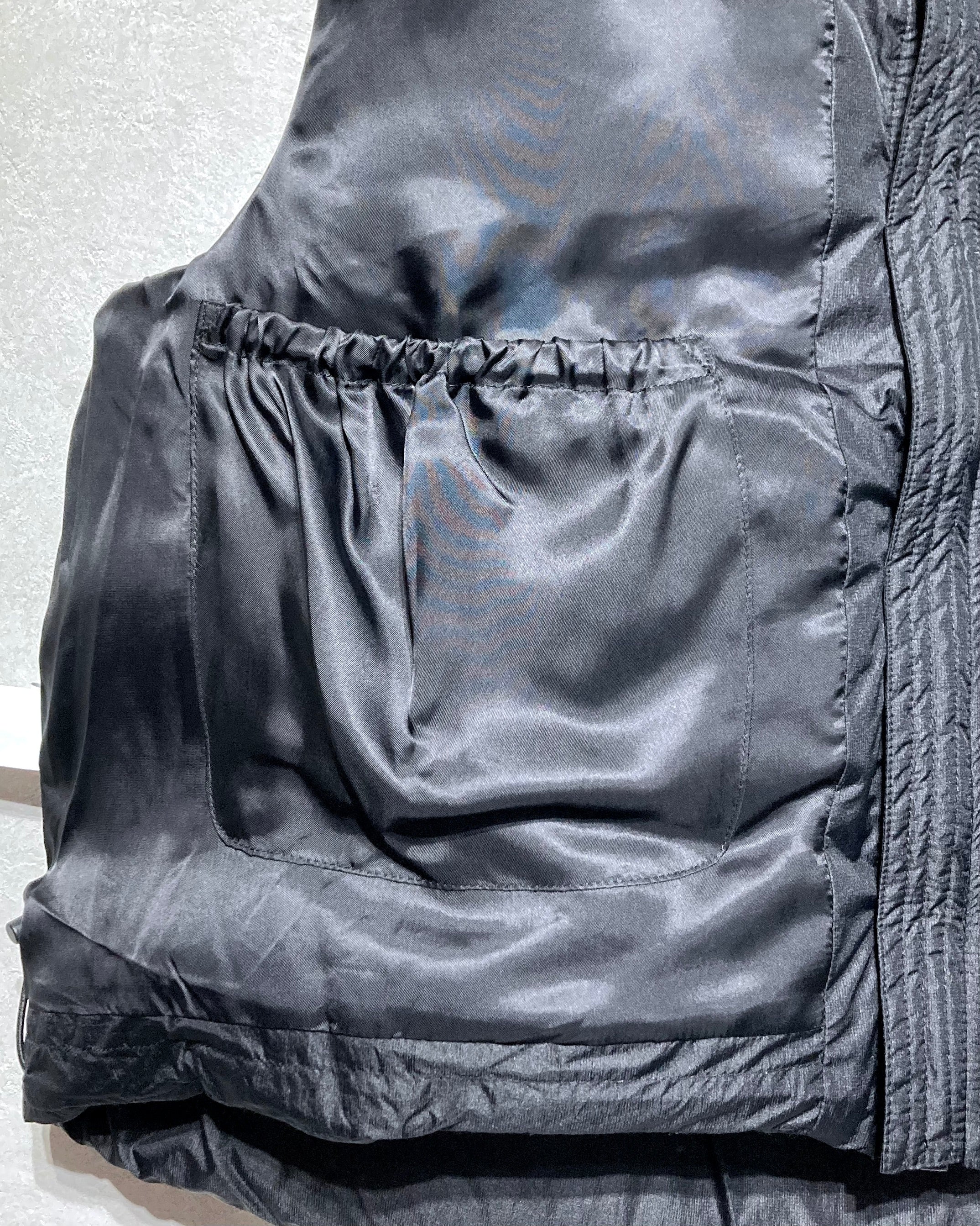 REFOMED / MANUAL DOWN VEST - Black