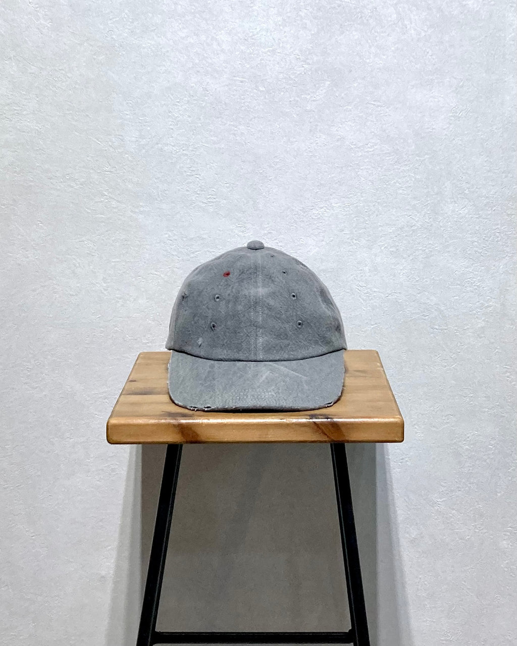 JIAN YE / 朱点童子 CAP - Gray