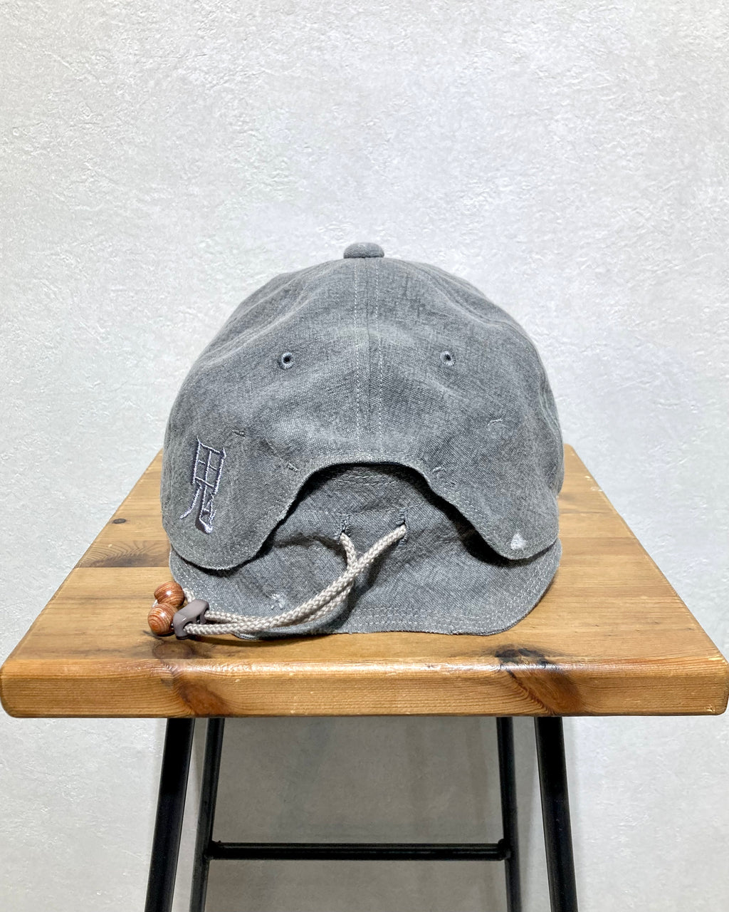 JIAN YE / 朱点童子 CAP - Gray