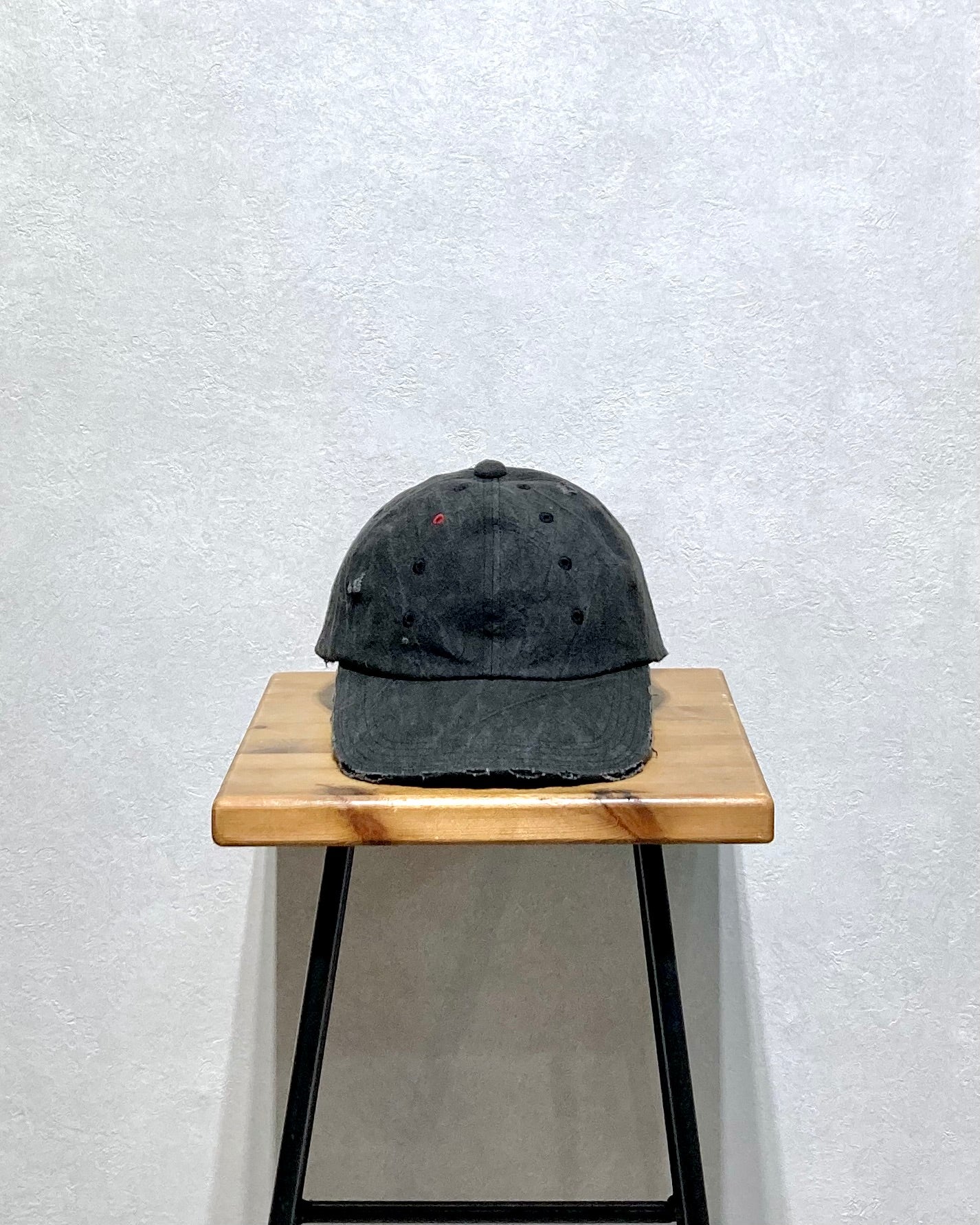 JIAN YE / 朱点童子 CAP - Charcoal