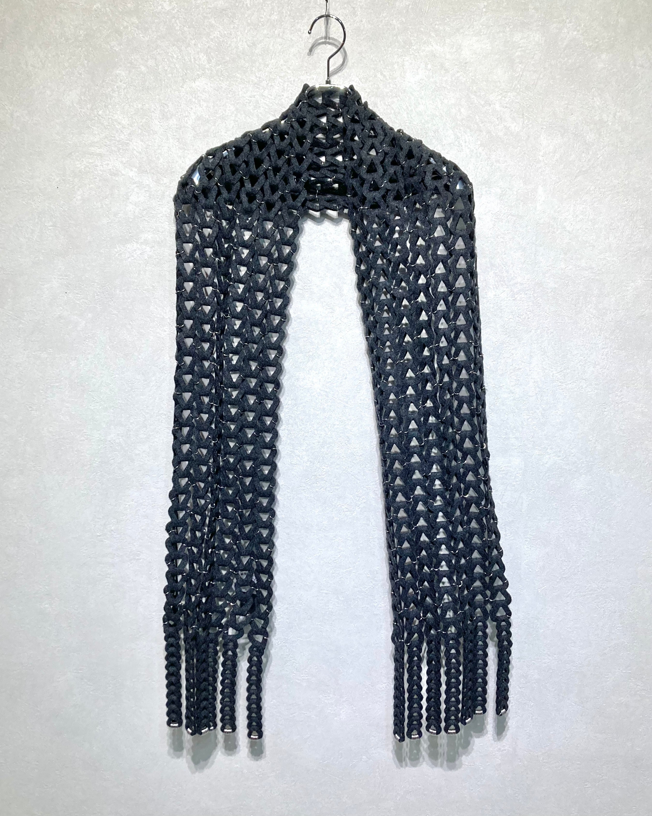 OPPOSE DUALITY / MELTON SNAKE SCARF - Black