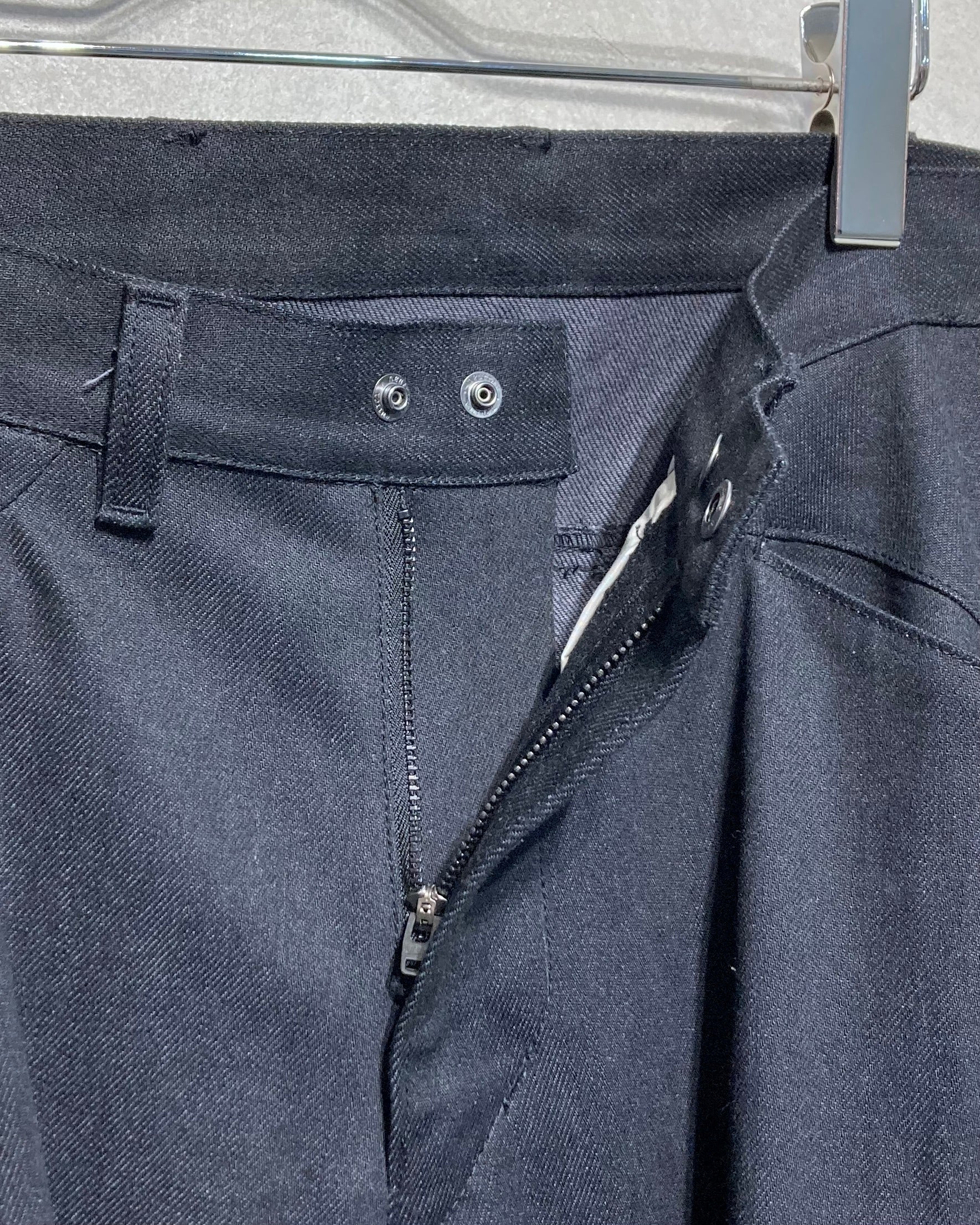 OPPOSE DUALITY / 6POCKET SUB ONG VIBRAM DENIM TROUSERS - Blackgray