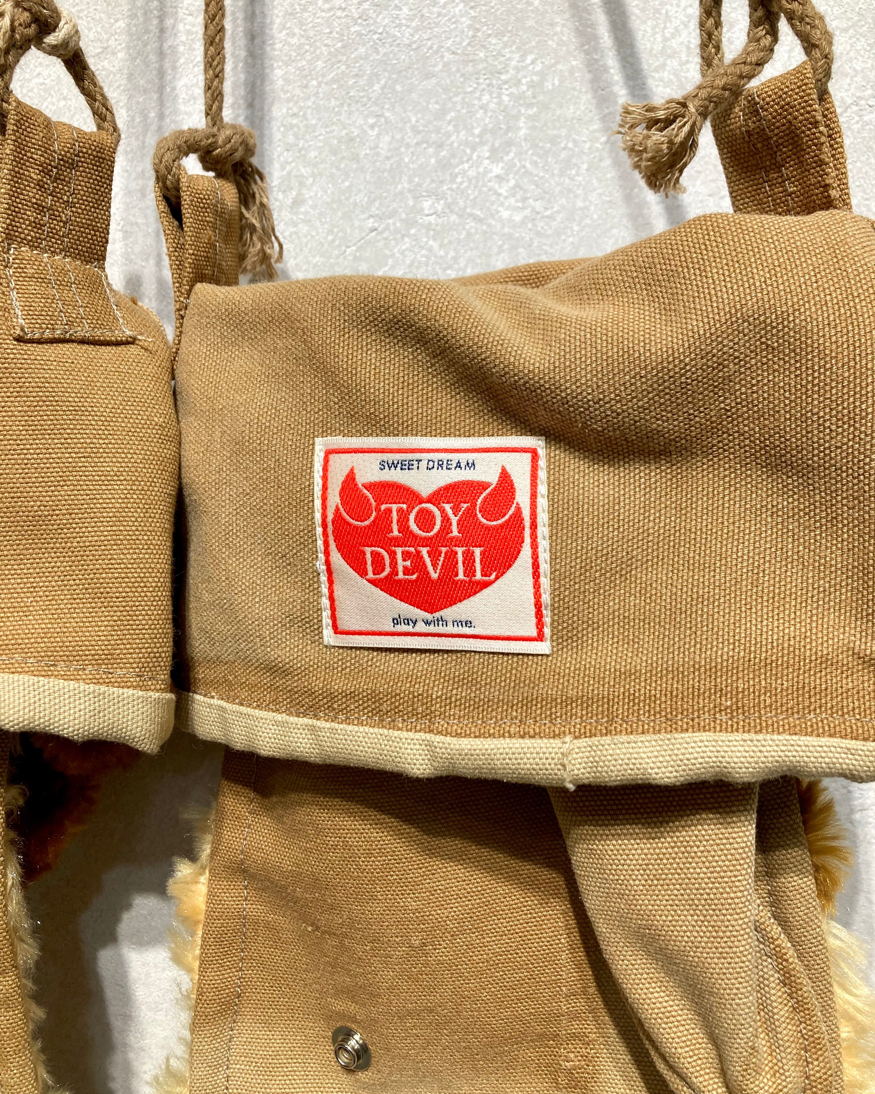 TOY DEVIL / PLUSHTOY GLOVE BAG