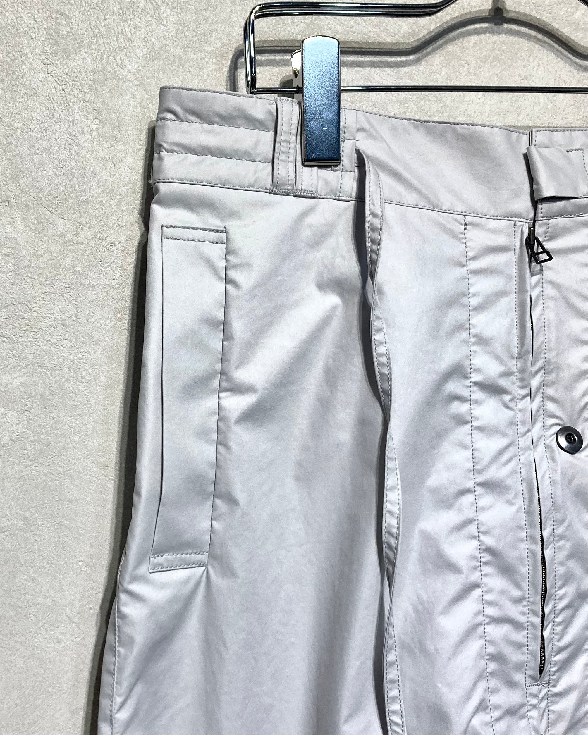 JIAN YE / GUAI MORPH PANTS - White