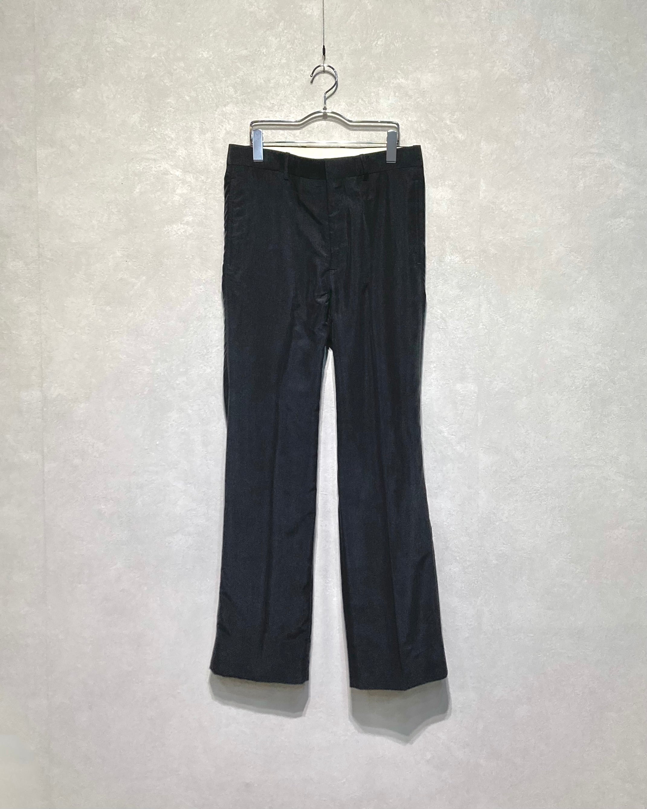 ISSUETHINGS / TYPE103/Slacks/Silk - Black