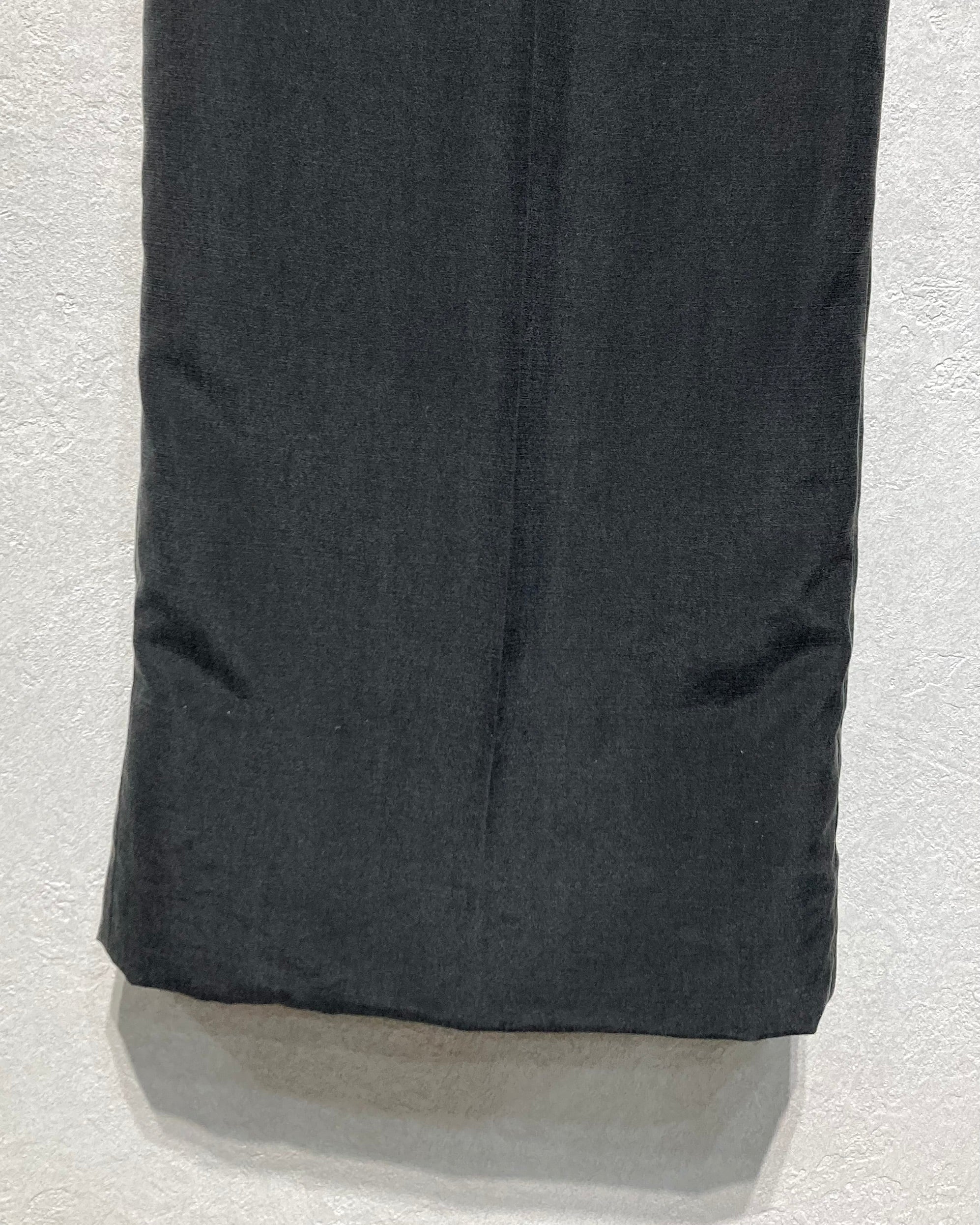 ISSUETHINGS / TYPE103/Slacks/Silk - Black