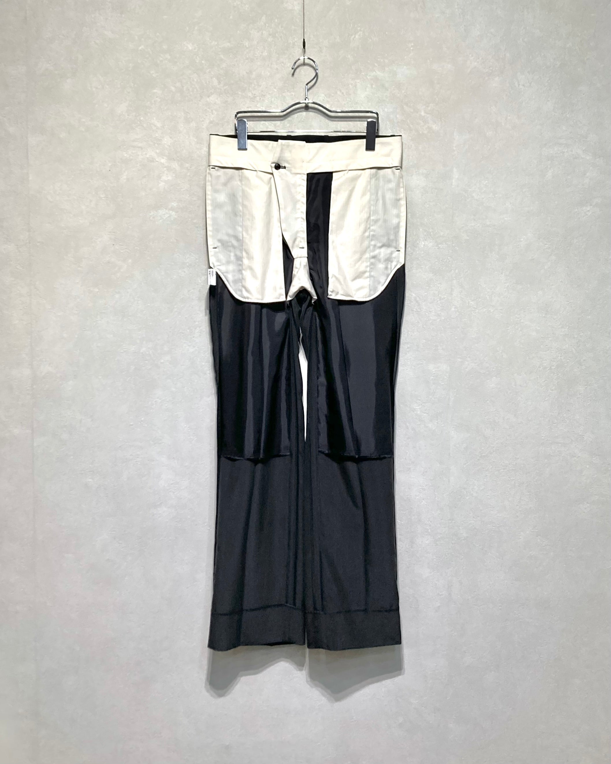 ISSUETHINGS / TYPE103/Slacks/Silk - Black