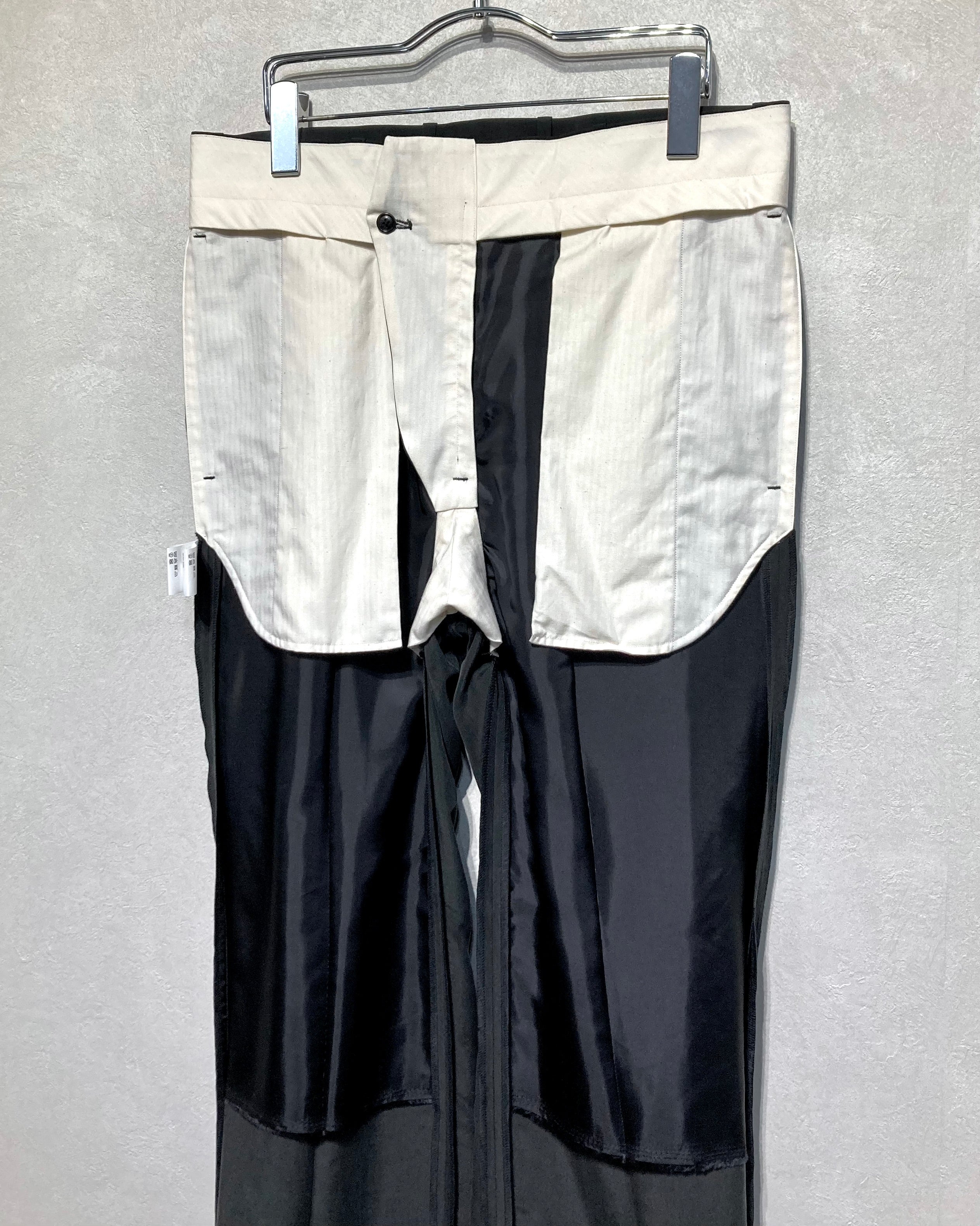 ISSUETHINGS / TYPE103/Slacks/Silk - Black