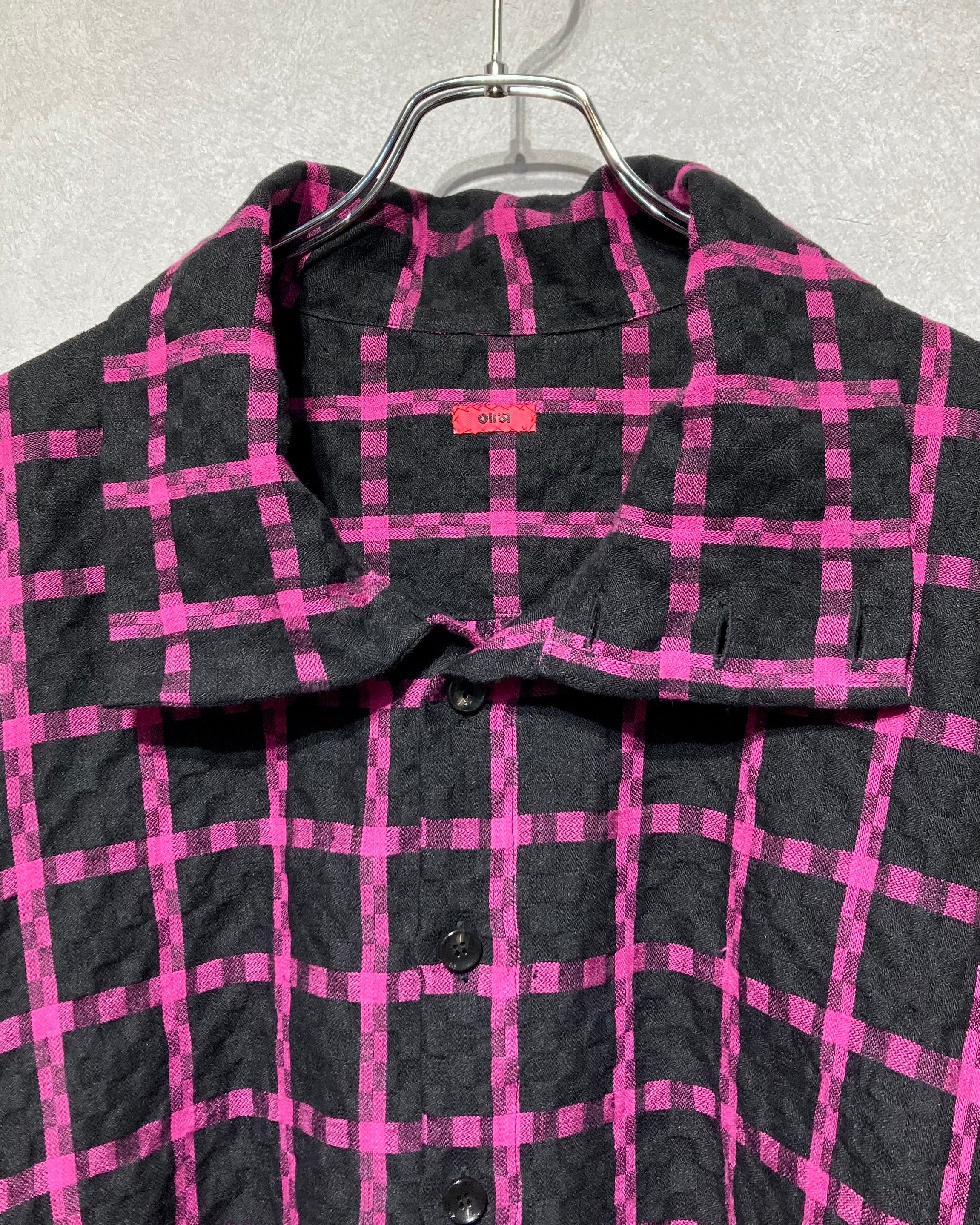 OIRA / HIGH NECK SHIRT - Linen black pink