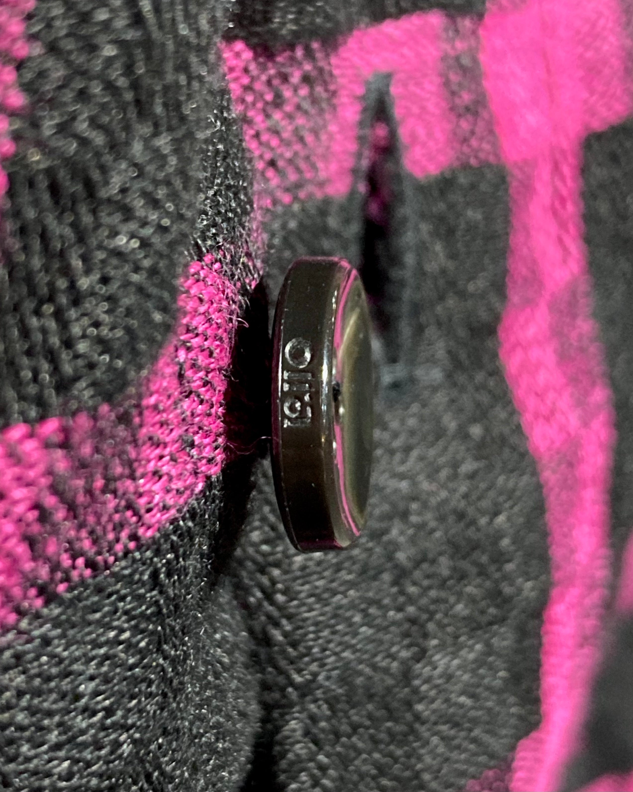 OIRA / HIGH NECK SHIRT - Linen black pink