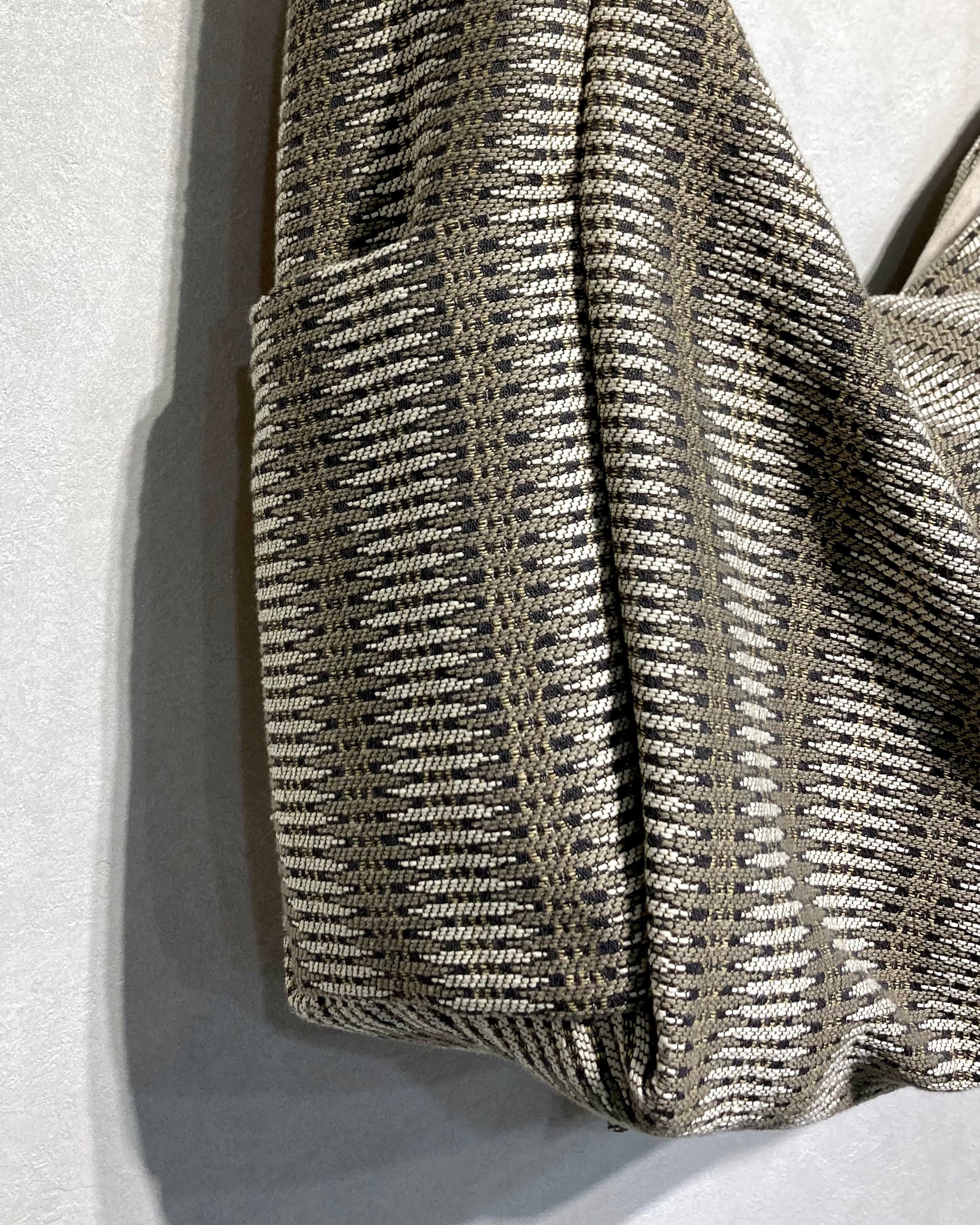 OIRA / REVERSIBLE BAG - All-over pattern beige