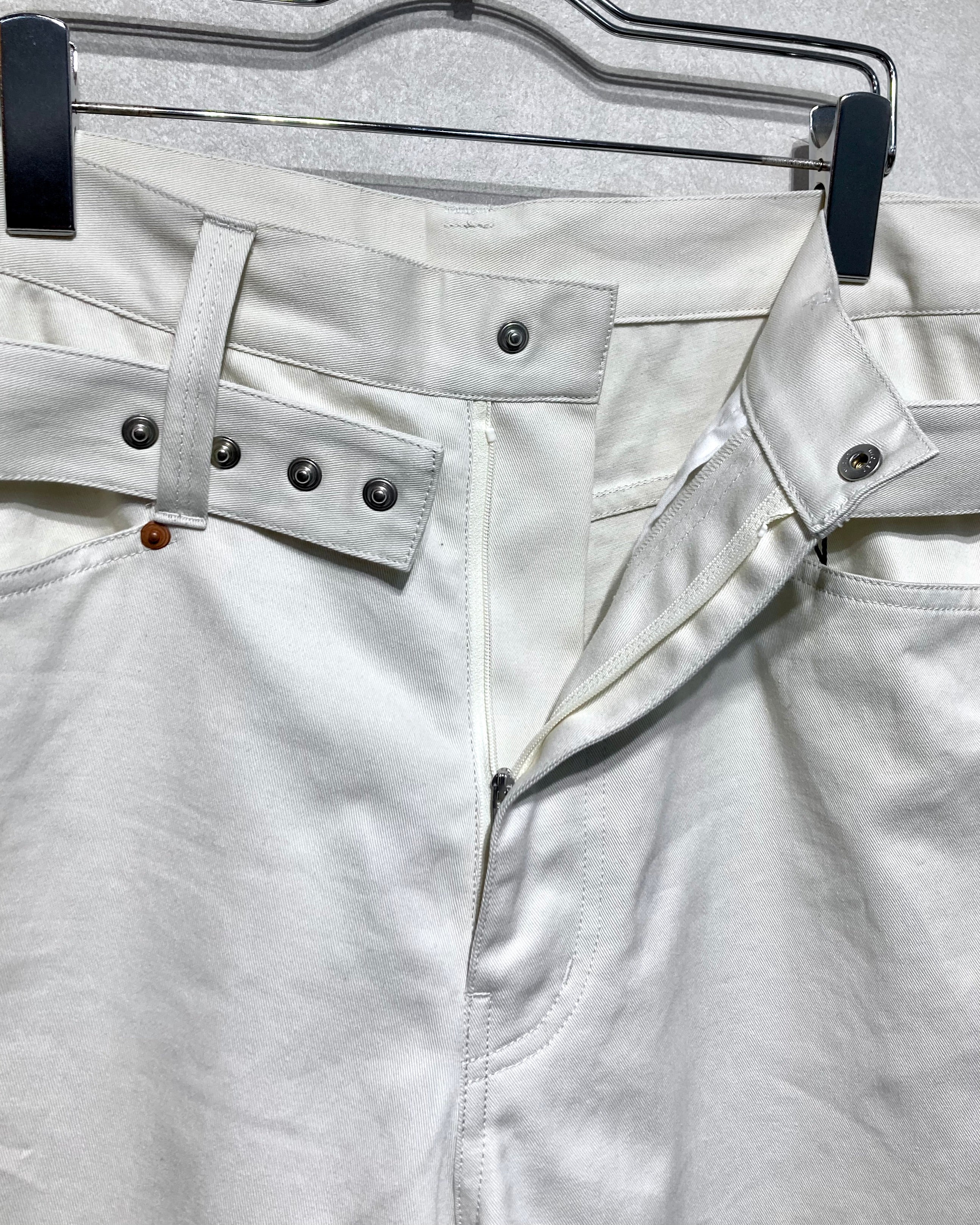 ABELIA EDOWARD GOUCHA / DOUBLE BELT PANTS - Off