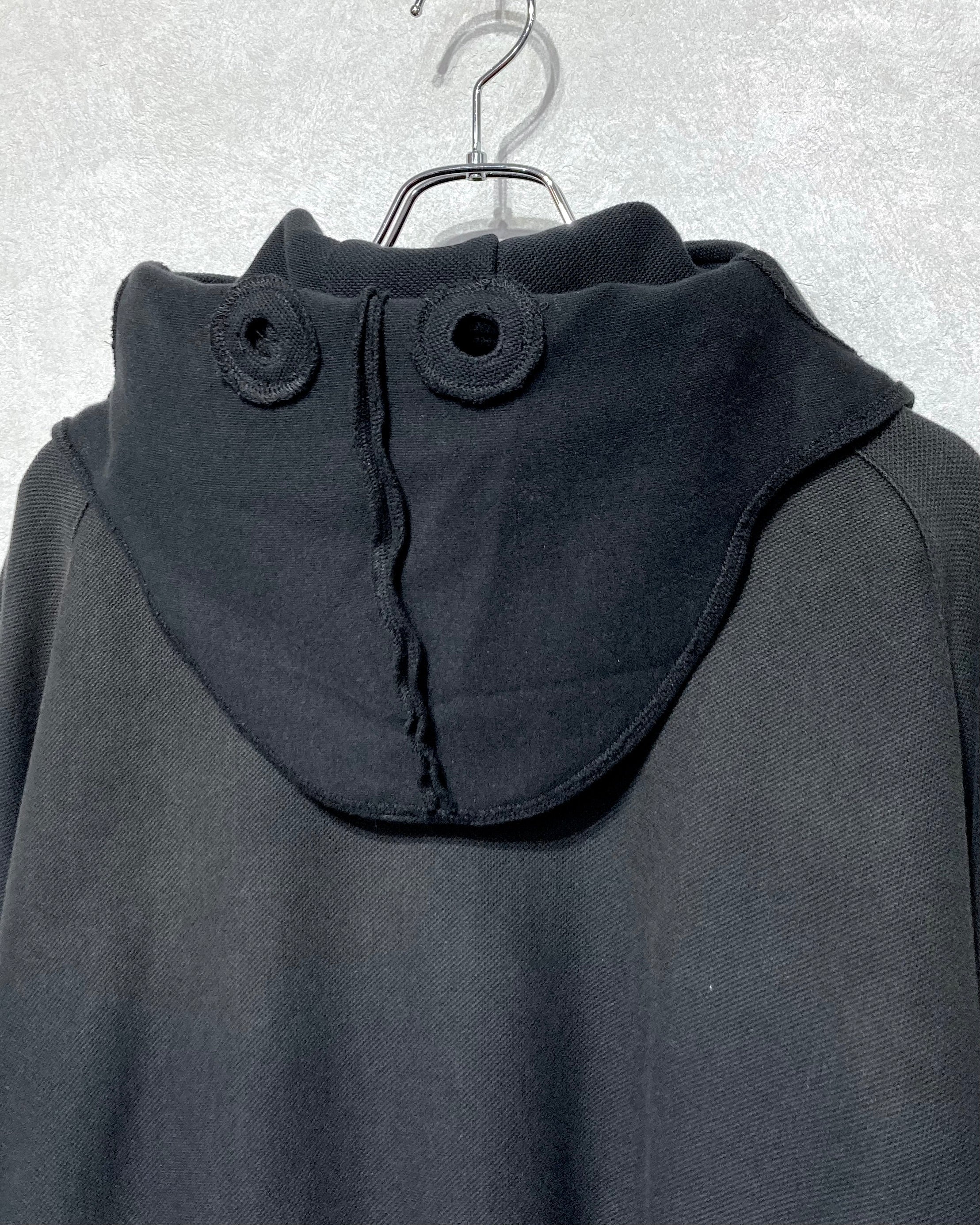 JIAN YE / GUAI MASK HOOD - Black