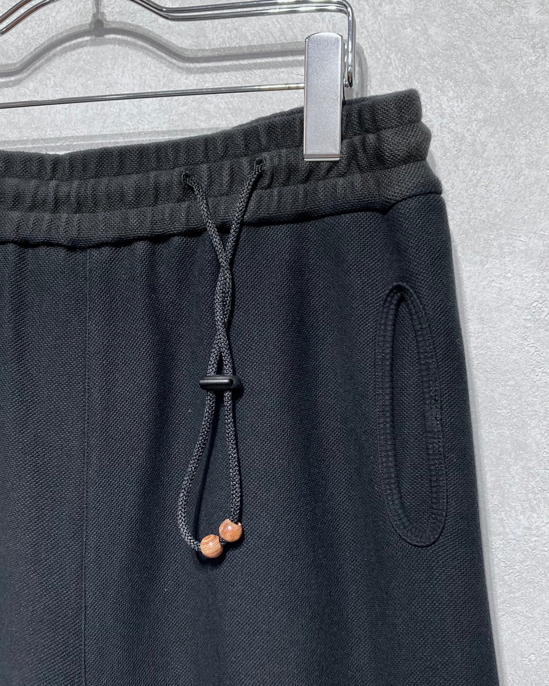 JIAN YE / GUAI SWEAT PANTS - BLACK