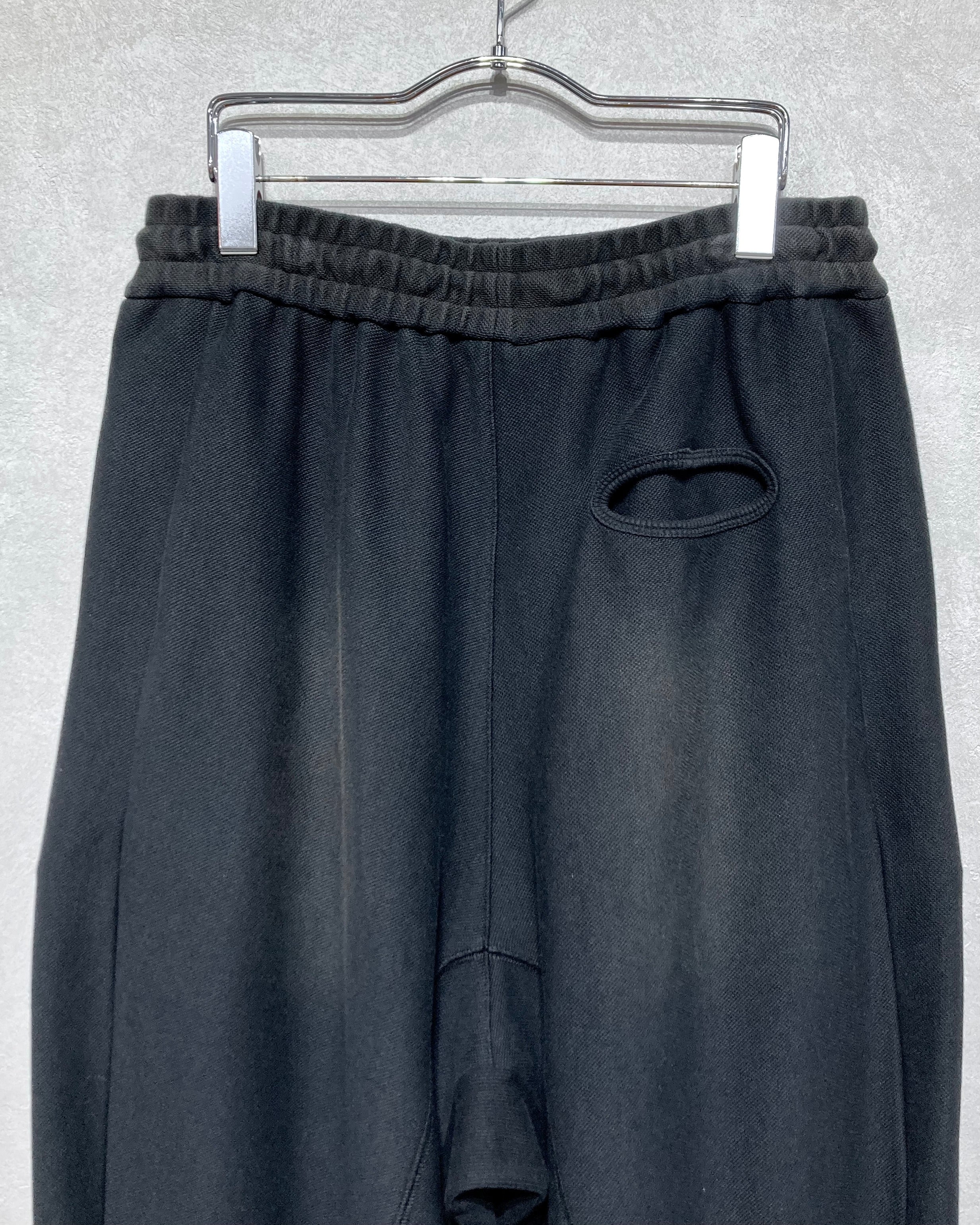 JIAN YE / GUAI SWEAT PANTS - BLACK